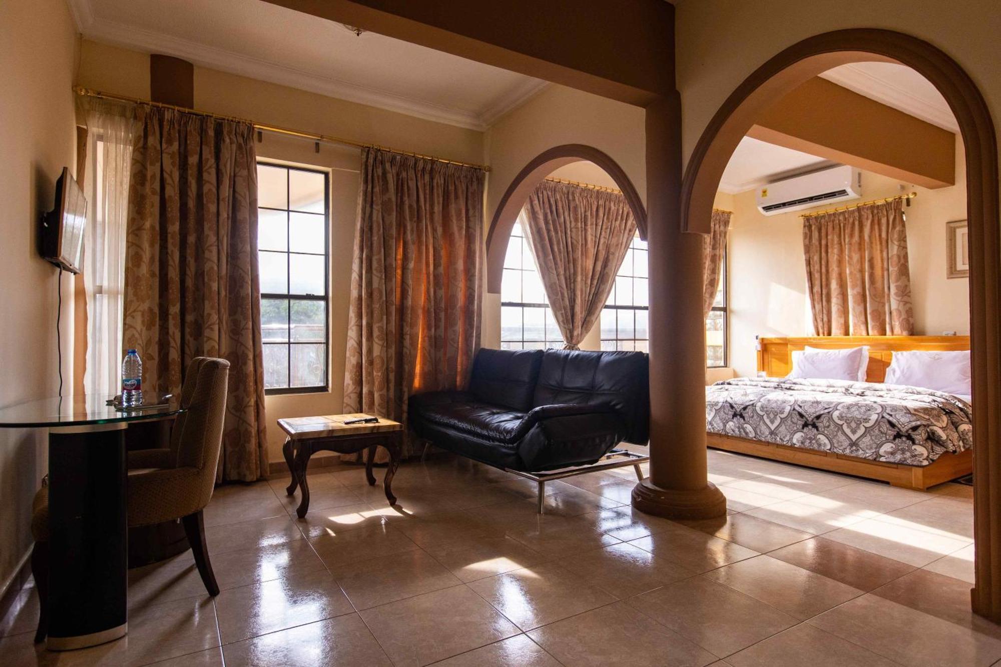 Presidential Suite