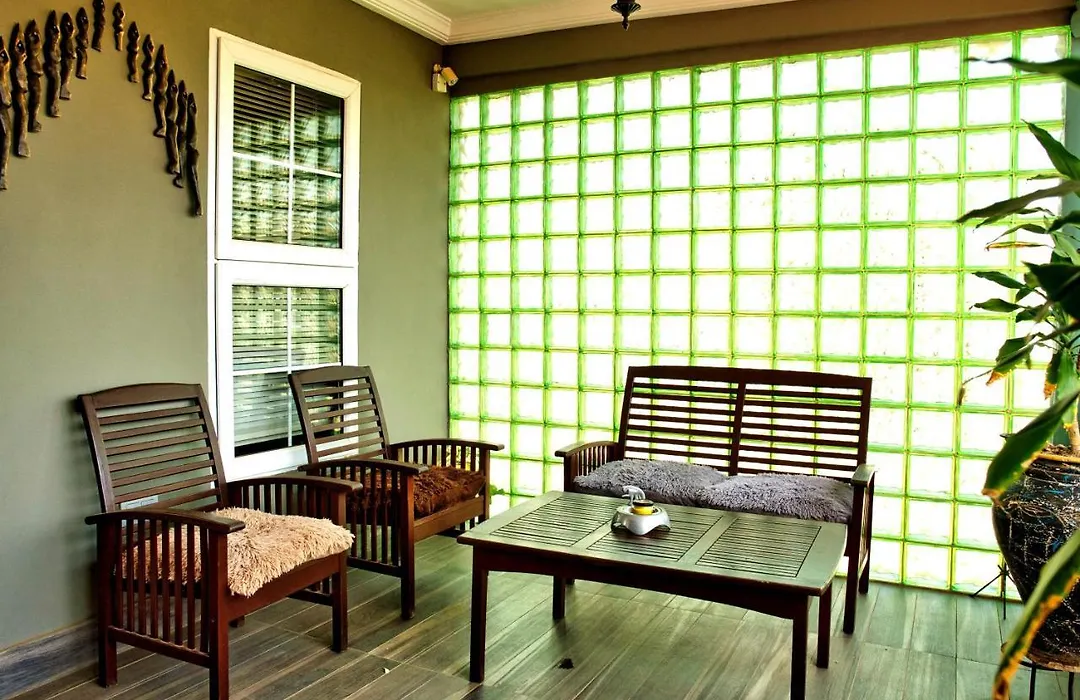 Stene'S Homes & Lounge-1