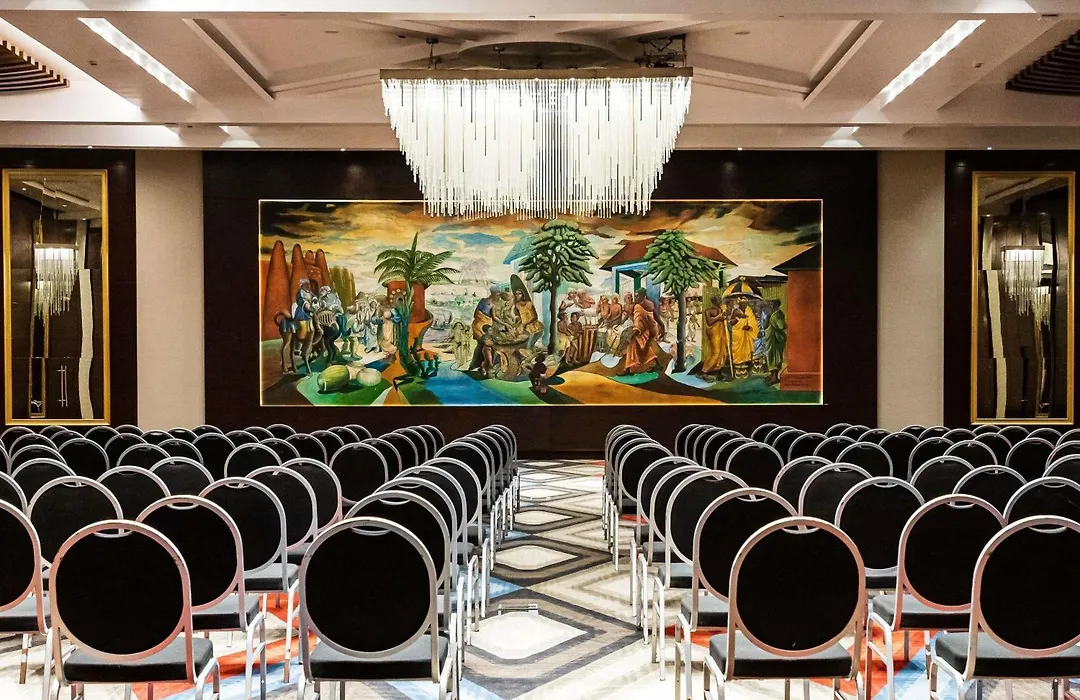 Moevenpick Ambassador Hotel Accra-1