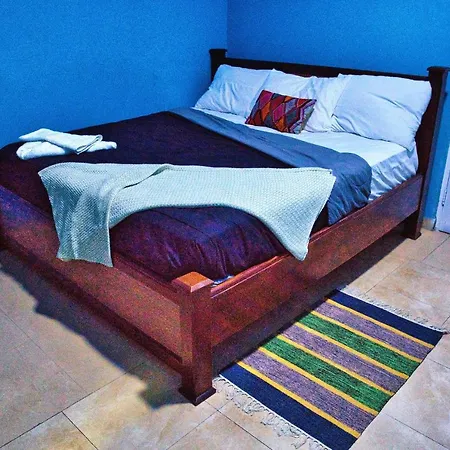 Stene'S Homes & Lounge-2