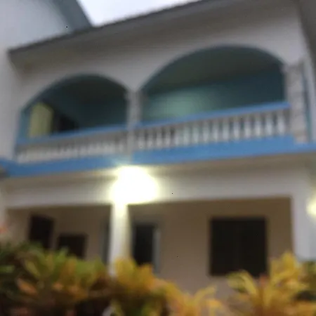 Elizz Guest House-3